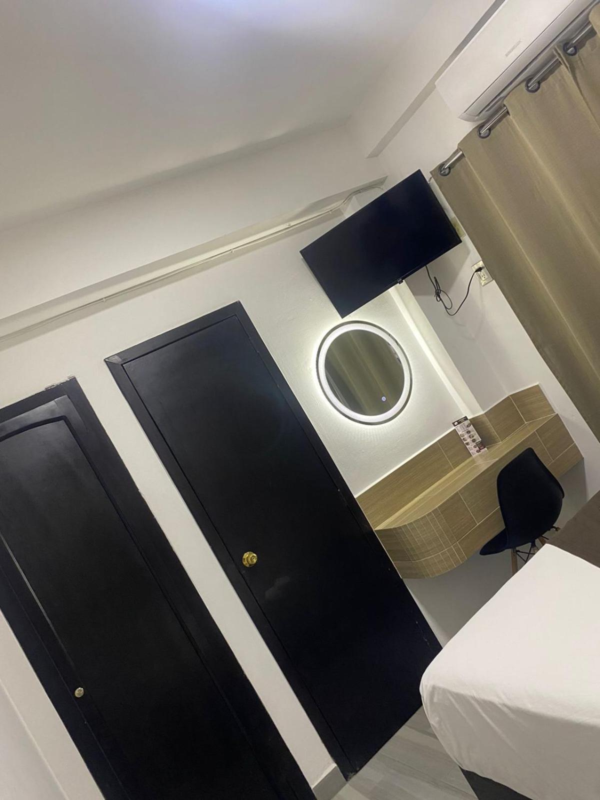 Don Celes Hotel Paraiso Ngoại thất bức ảnh